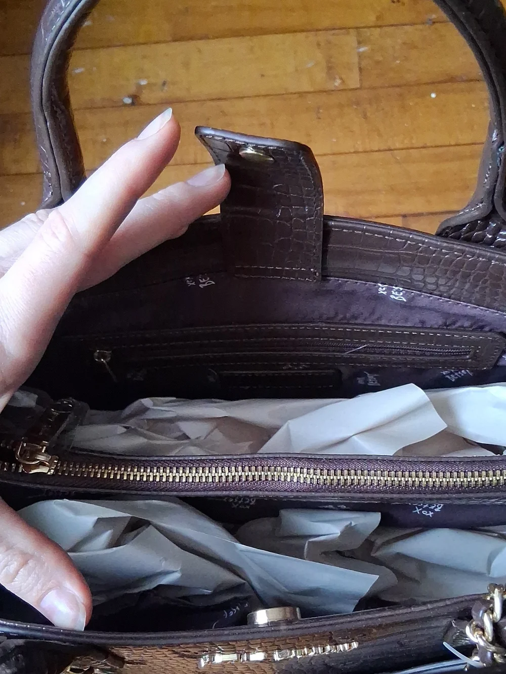 NWT Betsey Johnson Brown Skull Bag